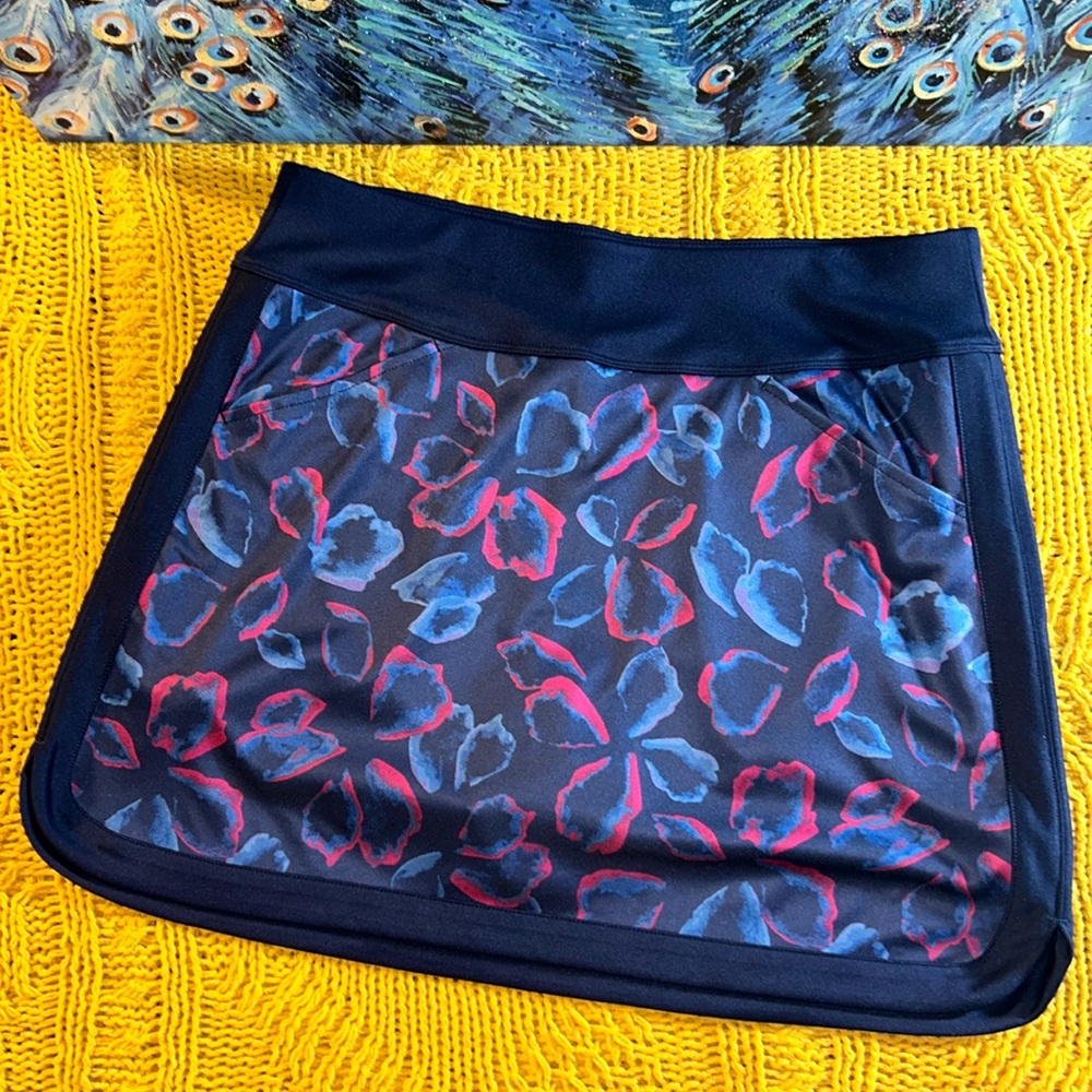 PGA Tour Size M Athletic Skort